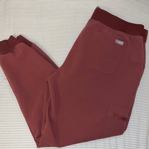 Dark Cherry Zamora Figs Scrub Pants Size Medium Petite